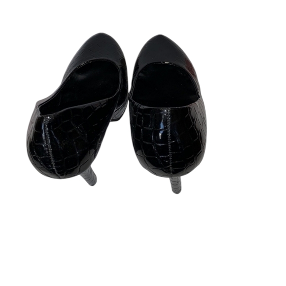 Black SZ 8-8.5 Black Croc Embossed Patent High Heel Pumps - Picture 5 of 12